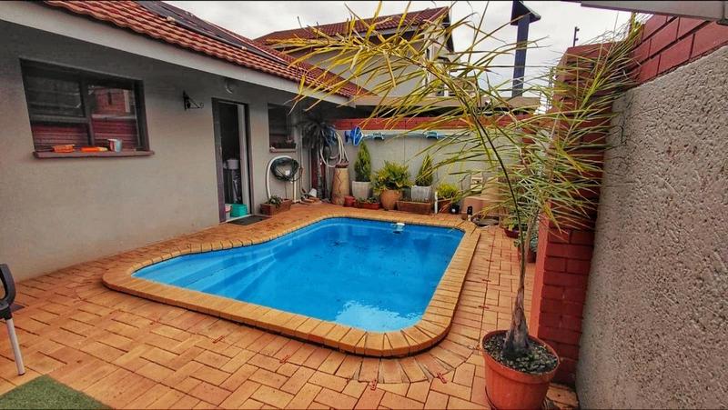 3 Bedroom Property for Sale in Universitas Free State